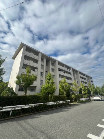 神陵台東住宅57号棟の外観パース