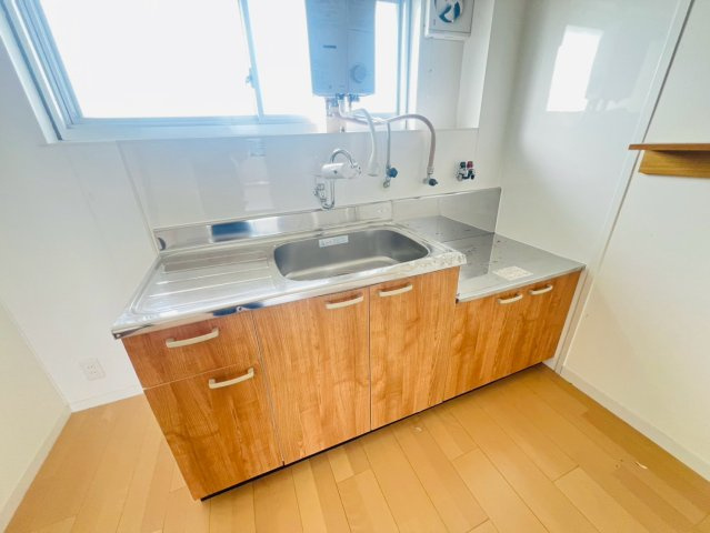 神陵台東住宅57号棟のキッチン