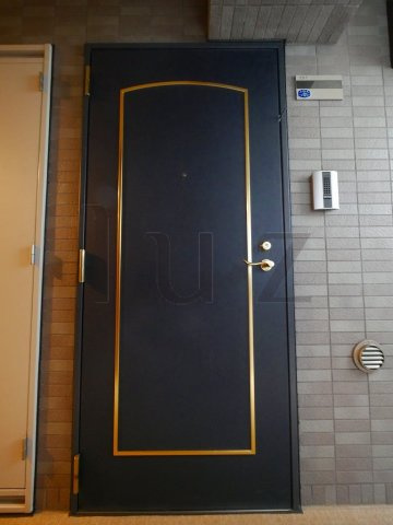ガラシティ横浜西口の玄関