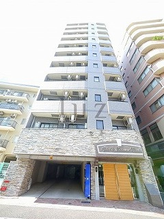 ガラシティ横浜西口の外観
