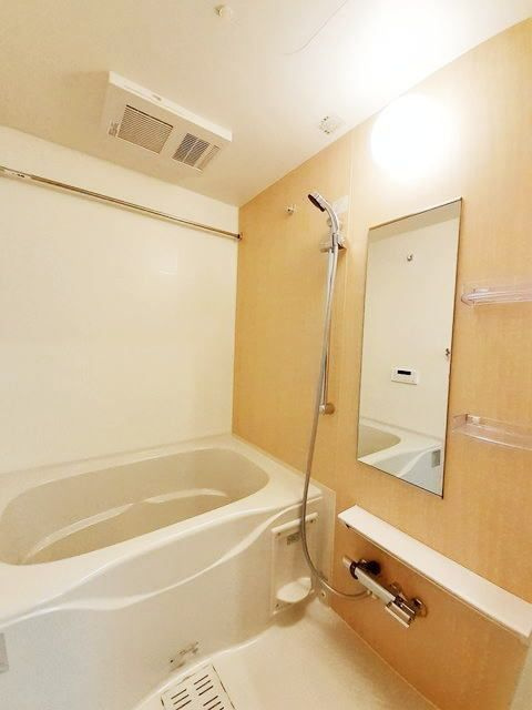 ファインハウス　ハレの浴室