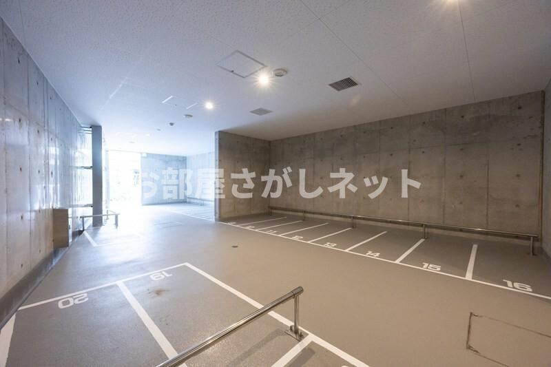パークアクシス五反田スカイタワー【高級賃貸・ブランドマンション】の駐車場