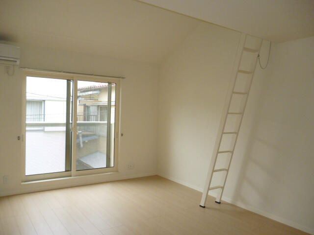 Ｃｈｅｒｒｙ　Ｃｏｕｒｔの内装