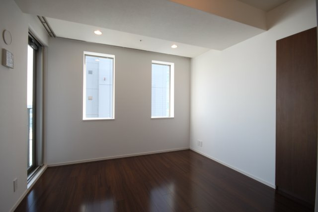 【洋室】