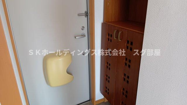 エールとよおかビルの玄関
