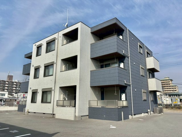 へーベルメゾン・プラネス南条の外観