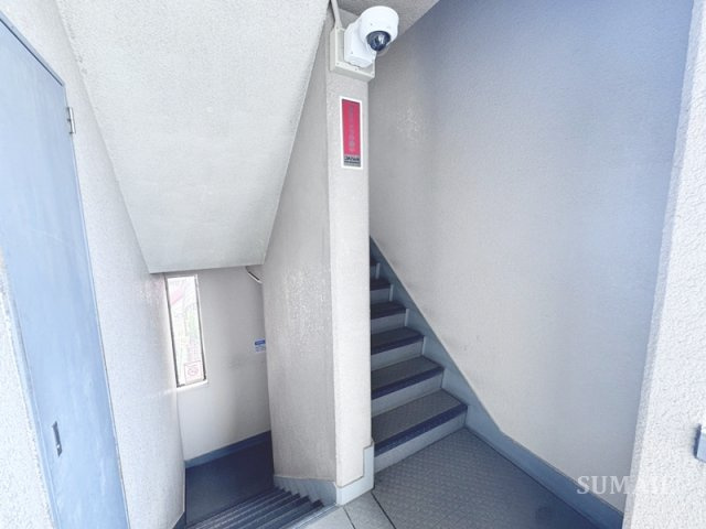 フラワーパークのその他共用部分|階段です