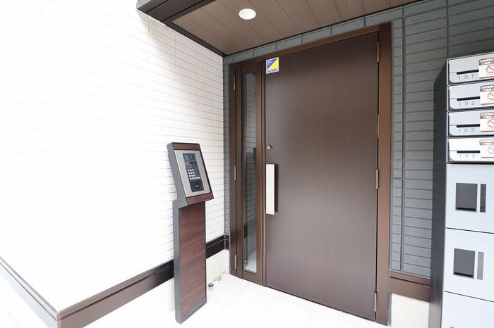 D‐ROOM下連雀のエントランス