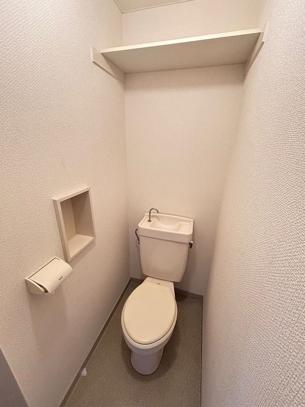 ＲＥＳＴＥＬＨＡＮＡＨＡＴＡのトイレ