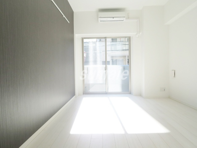 スプレスター王子の居間・リビング|開放感のあるお部屋です♪