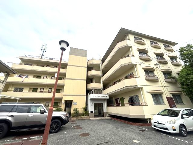 新栄プロパティー軽里
