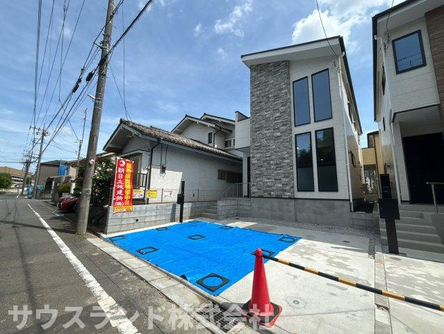 八王子市元本郷町12期　2号棟の前面道路含む現地写真|便利さと静けさを両立した、心から落ち着ける暮らしがここにあります。