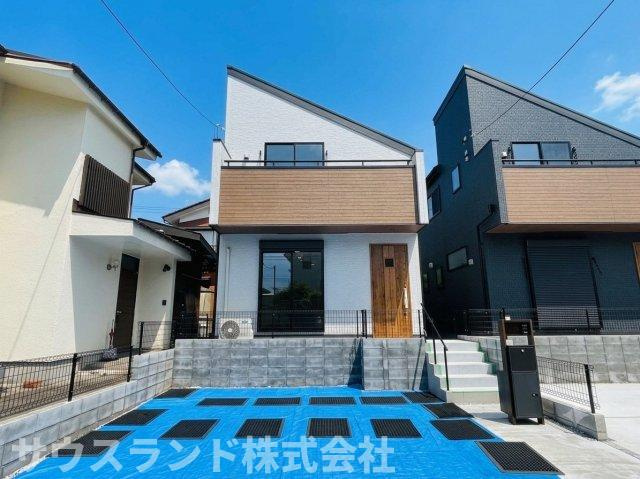八王子市散田町第2　2号棟の外観|一戸建てが多く、穏やかな住宅街なので、子育て世代にもおすすめです。