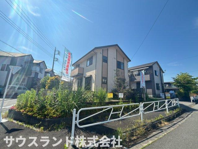 八王子市館町（ゆりのき台）の前面道路含む現地写真