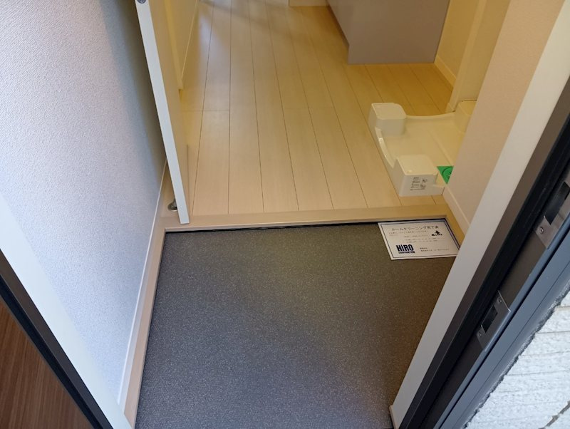 Cherry Court の玄関
