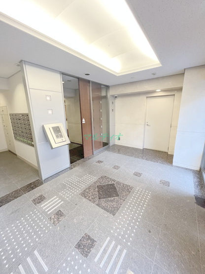 【エントランス】 | KLC TOWER TOKYO