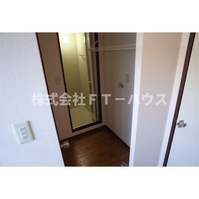ビレッジサングランデＥ棟の洗面所
