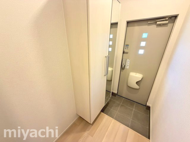 ヒラソールの玄関
