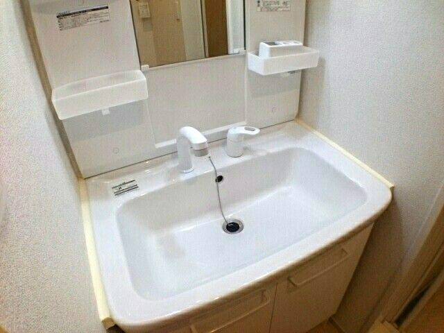 クレイン桜新町の独立洗面台|独立洗面台です
