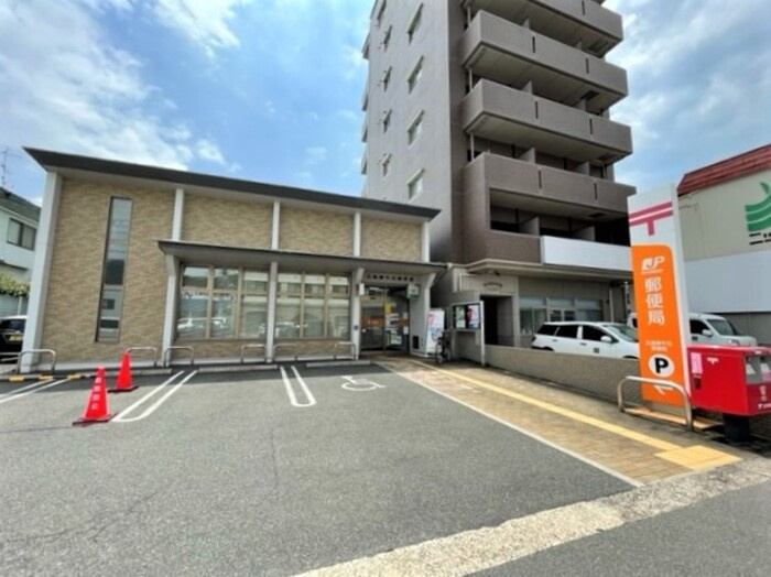 ルミエール庚午北の駐車場|広島庚午北郵便局 ２４２ｍ