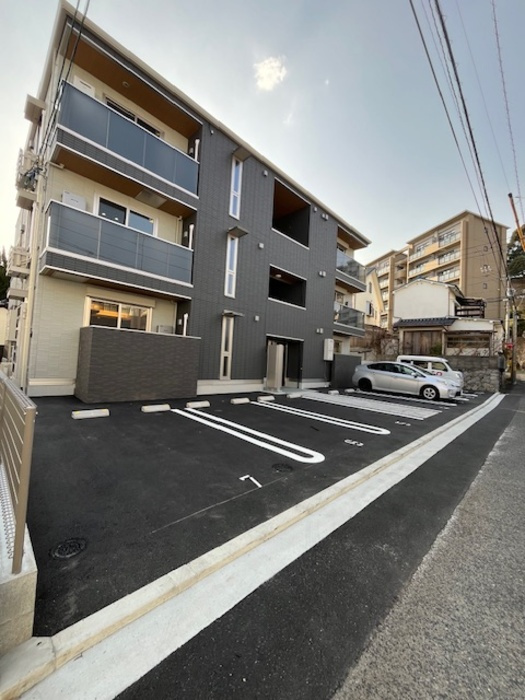 ＳＨＩＮＹＡ ＢＬＤＧ.Ⅴの駐車場|駐車場