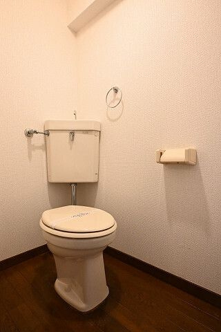 ミヤモトビルのトイレ