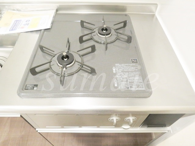 ベルグレード王子DUEのキッチン|二口コンロ付きキッチンです☆