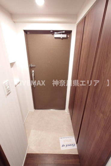 【玄関】スプランディッド新横浜