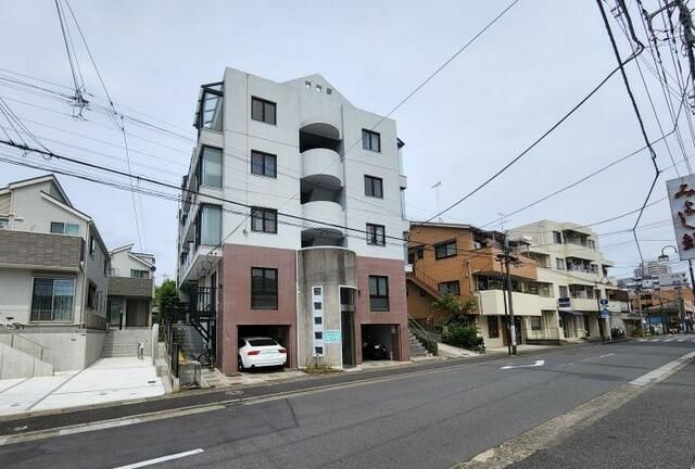 コパーズアプト鶴ヶ峰の外観