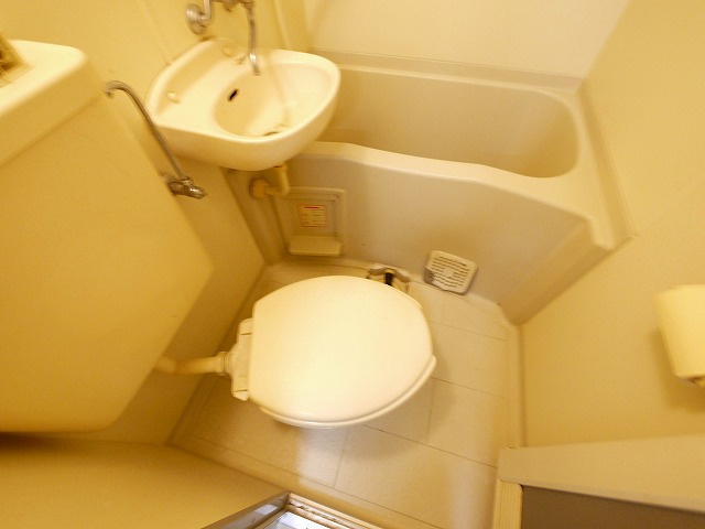 カサ・デル・ソルのトイレ|コンパクトで使いやすいトイレです