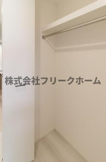 アヴァンカーサ三鷹の収納