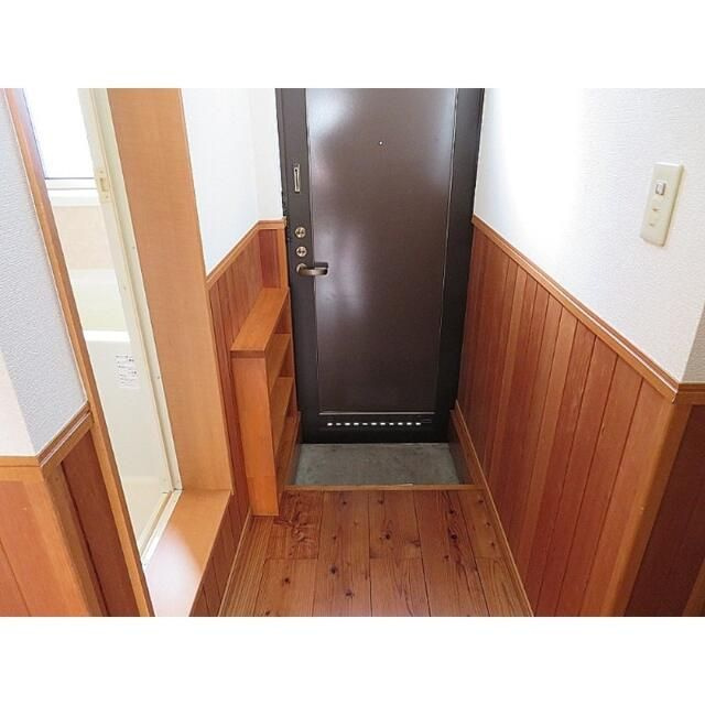かおりコーポの玄関