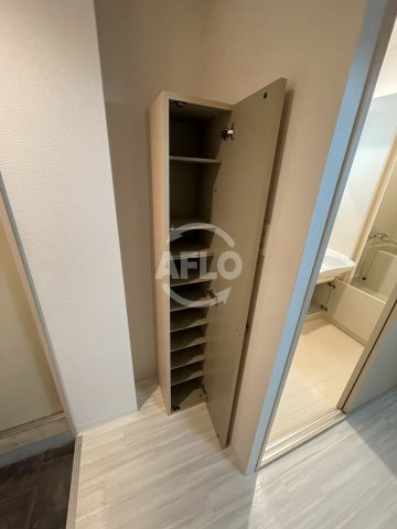 ジラソーレ本町通の収納|ジラソーレ本町通　シューズボックス