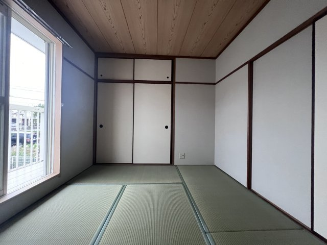 タウンハウス伊川谷の和室