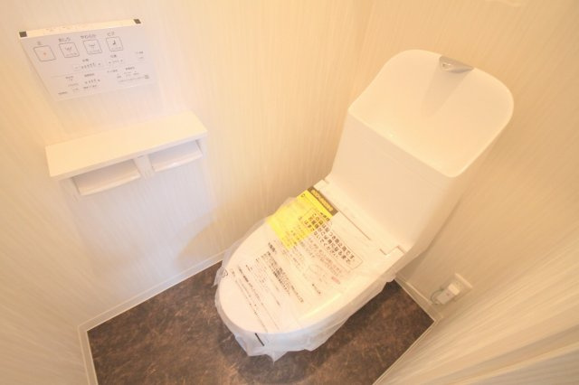 I CUBE PREMIERのトイレ|※同建物の類似写真となります。