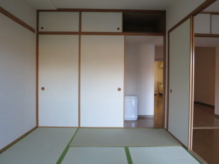 グランドール北小金の和室