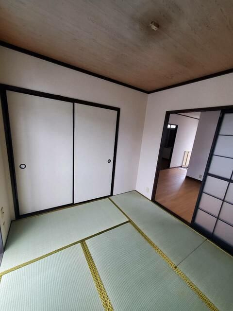 サンフラットＡの居間・リビング