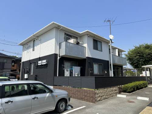 熊本市西区上代３丁目のアパートのバルコニー
