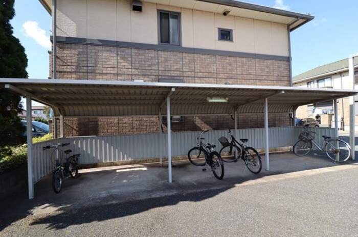 エクレール・コート　ⅠⅡⅢ のその他共用部分|駐輪場