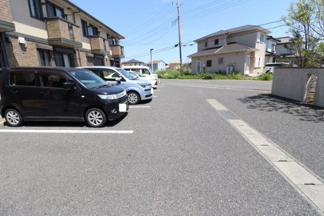 エクレール・コート　ⅠⅡⅢ の駐車場|駐車場