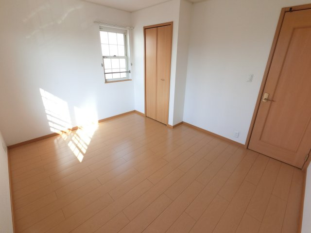 【寝室】 | ネオグレイス