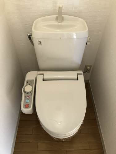 シャーメゾン神田のトイレ