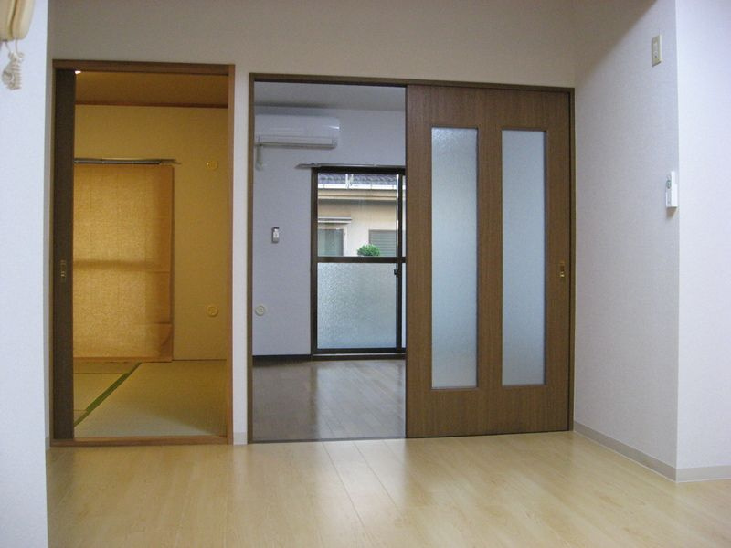 KS中央マンション の洋室