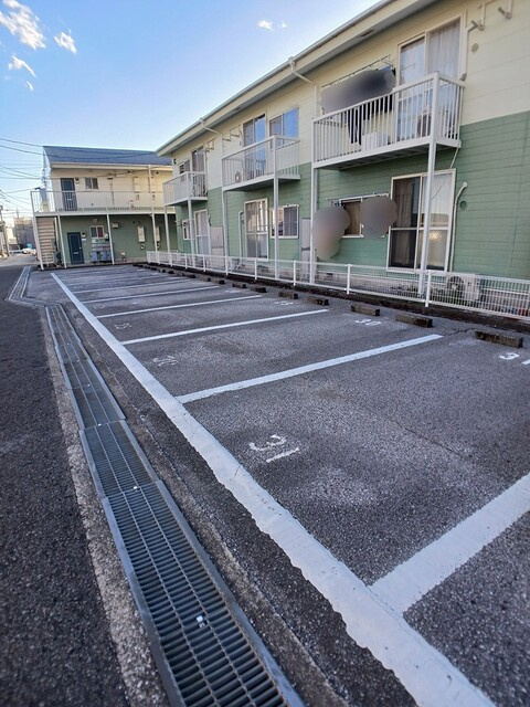 カレントハウスⅡＣの駐車場|駐車場