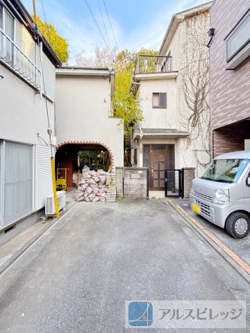 中古／入間郡三芳町大字北永井の前面道路含む現地写真|前面道路