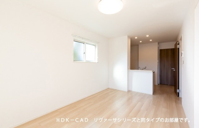 八女市黒木町今のアパートの居間・リビング