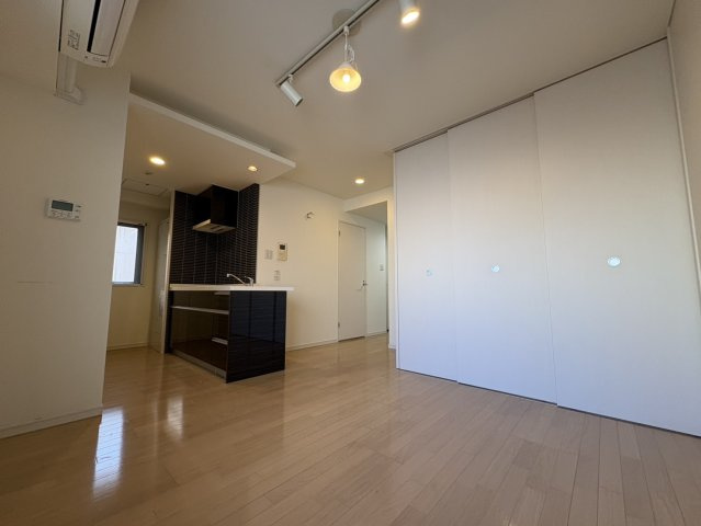 AOI FLATSの居間・リビング
