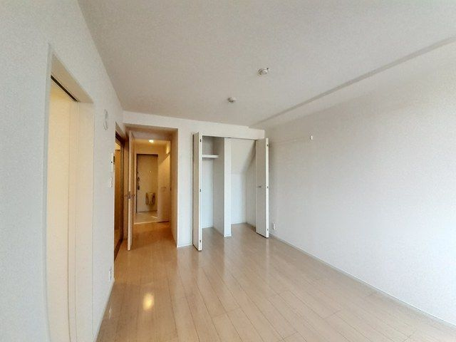Ｃｈｅｒｒｙ　Ａｍｂｅｒの居間・リビング