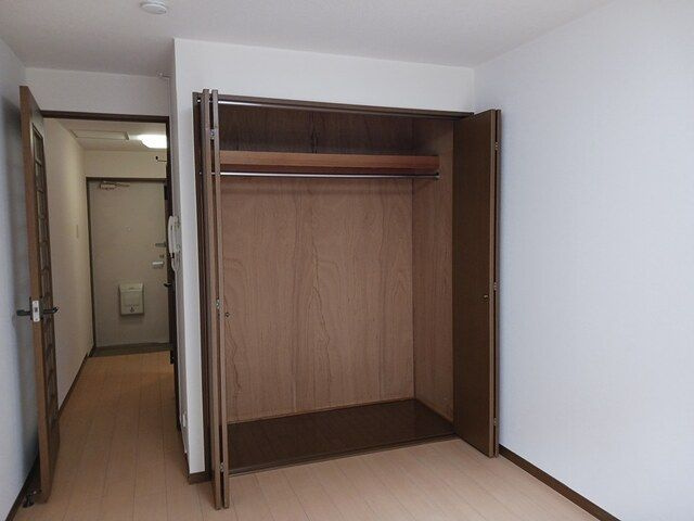ビス・メゾン塚町の収納