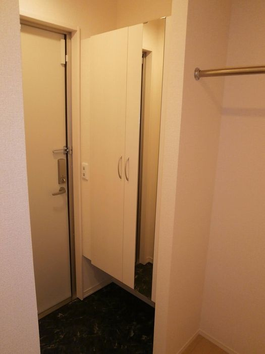 Brama甲東の玄関